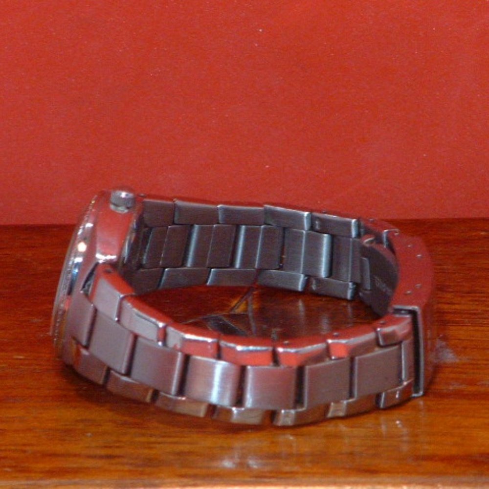 Fossil Am-415 Crystal Date Analog Watch - image 4